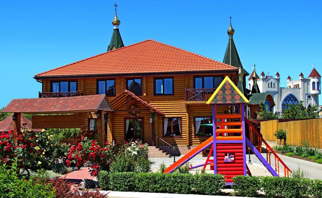 Комплекс Відпочинку Пампушка & Подушка Burlach'ya Balka Exterior foto