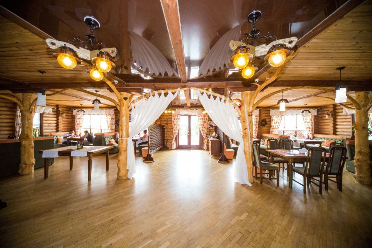 Комплекс Відпочинку Пампушка & Подушка Burlach'ya Balka Exterior foto