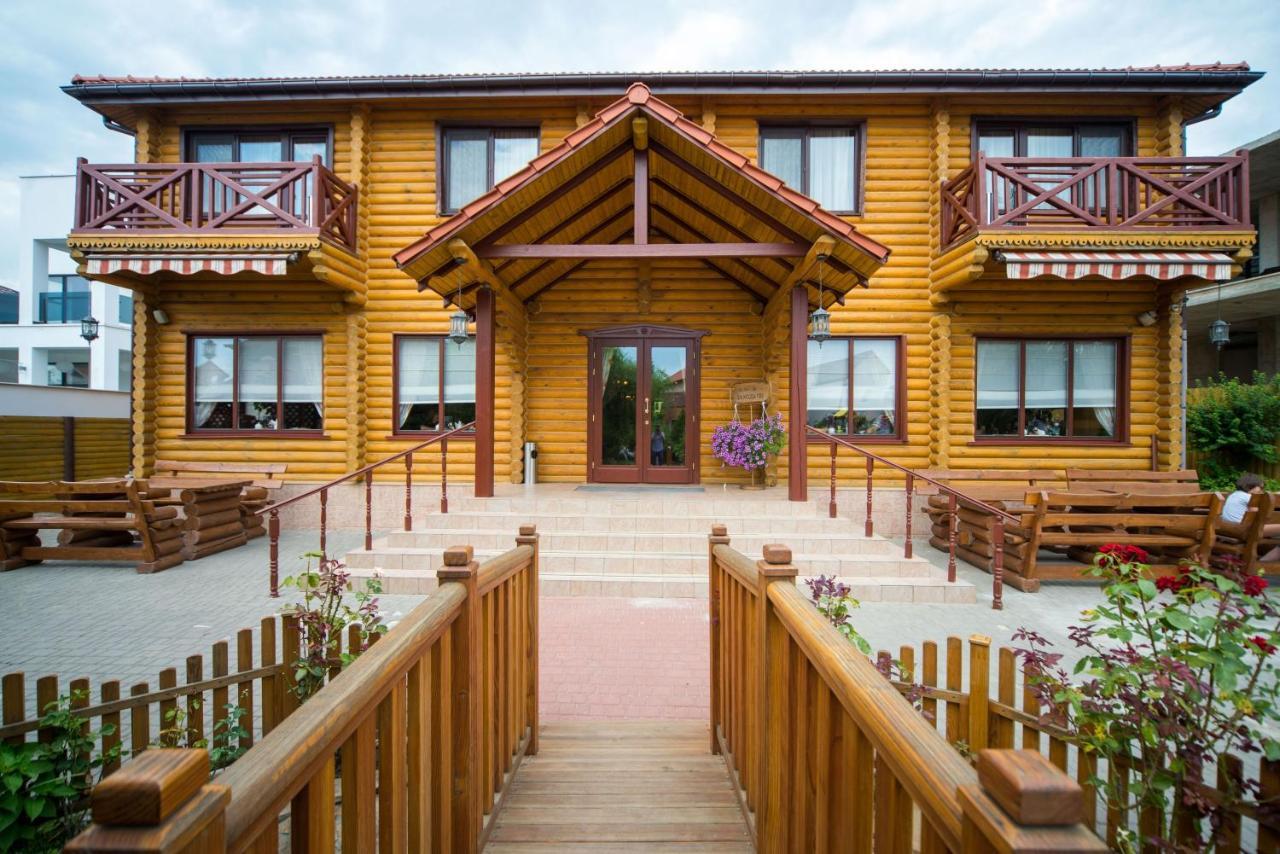 Комплекс Відпочинку Пампушка & Подушка Burlach'ya Balka Exterior foto